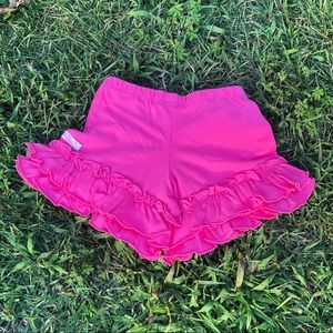 NWT RuffleButts Candy Ruffle Shorts
